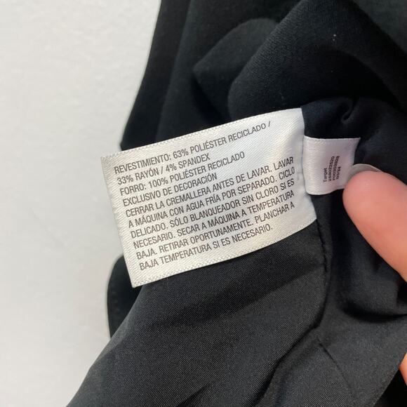 Future Collective Women's Holiday Bow Front Tank Top Black Size 1X - Picture 6 of 6